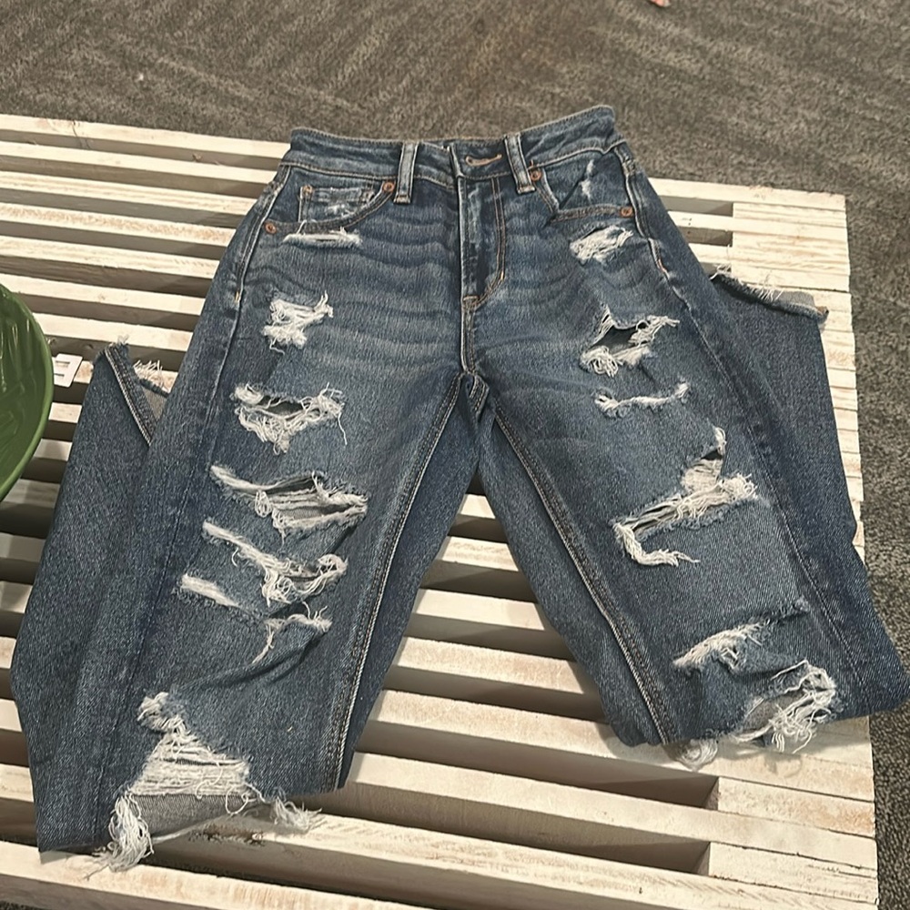 America Eagle Jeans size 000 Distressed